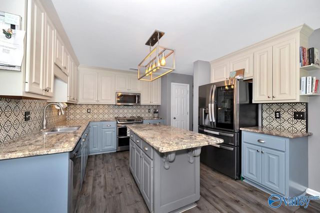 208 Park Stone Drive, Madison, AL 35758
