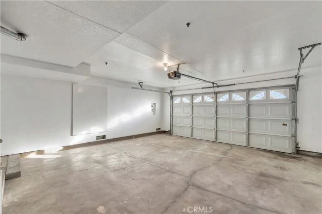 609 E Phillips, Pomona, CA 91766