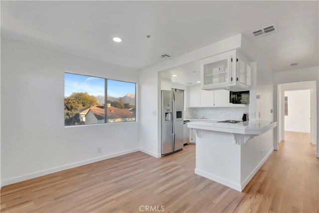 609 E Phillips, Pomona, CA 91766