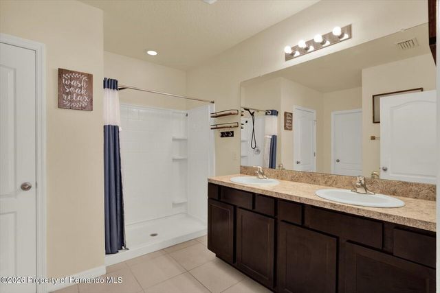 4233 Bramblewood Loop, Spring Hill, FL 34609