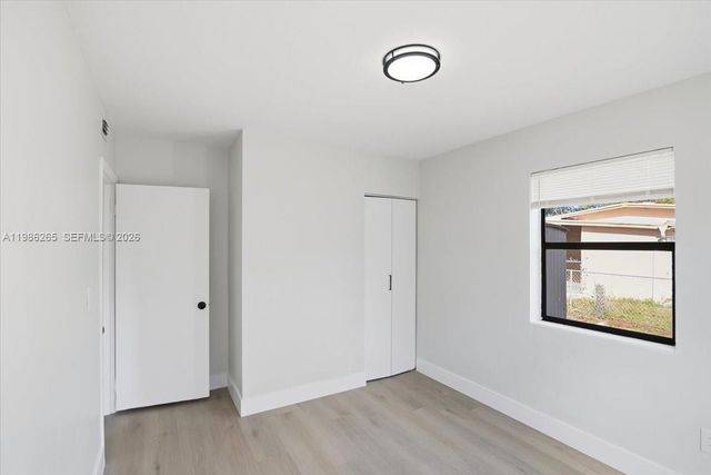 1400 NE 43rd Ct 1400, Pompano Beach, FL 33064