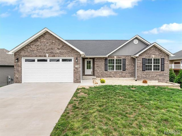 2798 Moon Crest Court, Washington, MO 63090