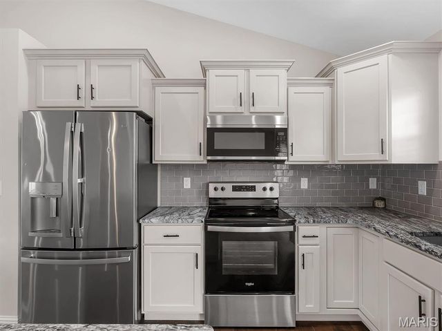 2798 Moon Crest Court, Washington, MO 63090