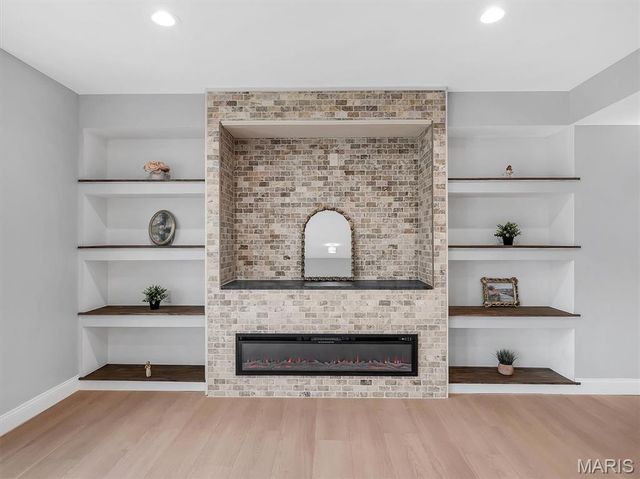 2798 Moon Crest Court, Washington, MO 63090