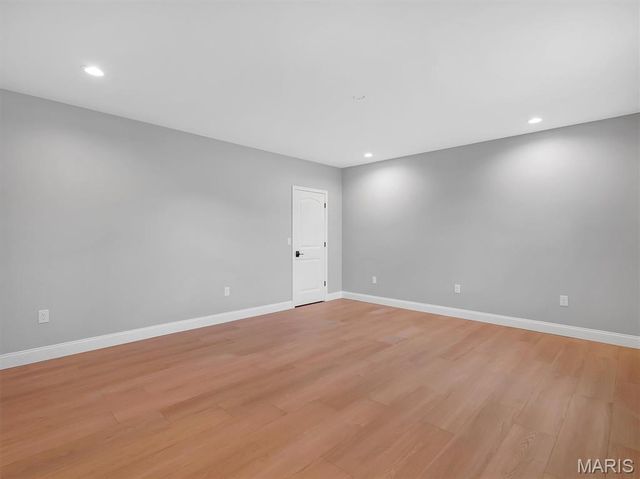 2798 Moon Crest Court, Washington, MO 63090