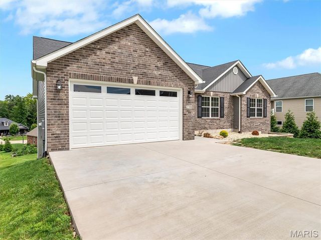 2798 Moon Crest Court, Washington, MO 63090