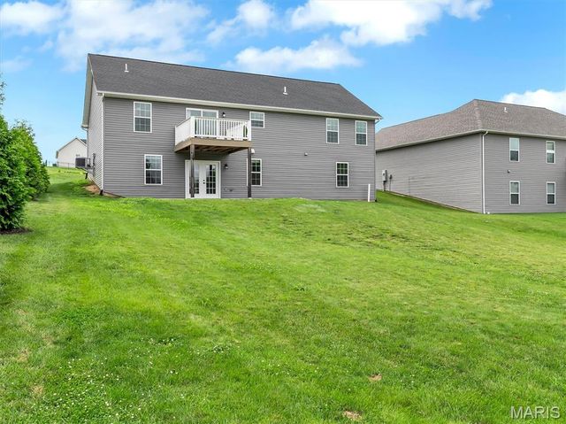 2798 Moon Crest Court, Washington, MO 63090