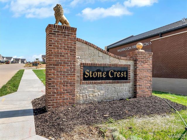 2798 Moon Crest Court, Washington, MO 63090