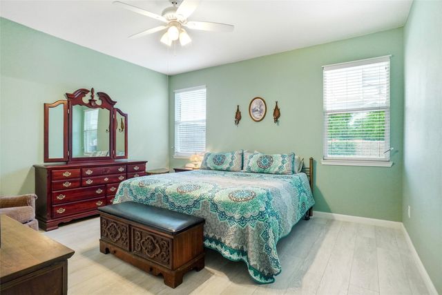 1140 Whispering Trail Circle, Lewisville, TX 75067