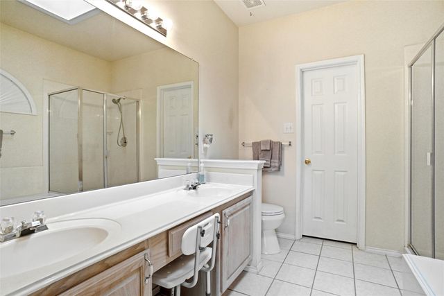 1140 Whispering Trail Circle, Lewisville, TX 75067
