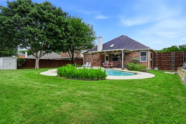 1140 Whispering Trail Circle, Lewisville, TX 75067