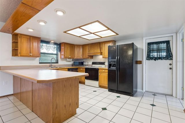 4101 PLAYA COURT, Belle Isle, FL 32812