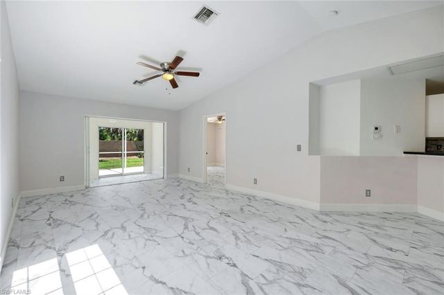 12329 Londonderry LN, Bonita Springs, FL 34135