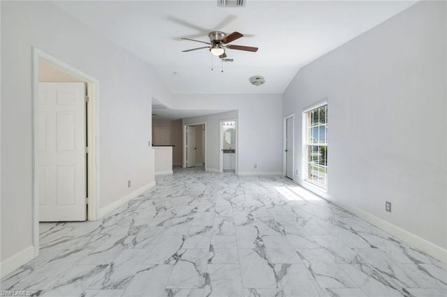 12329 Londonderry LN, Bonita Springs, FL 34135