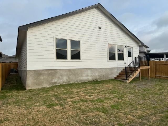 113 Caterpillar DR, Georgetown, TX 78628