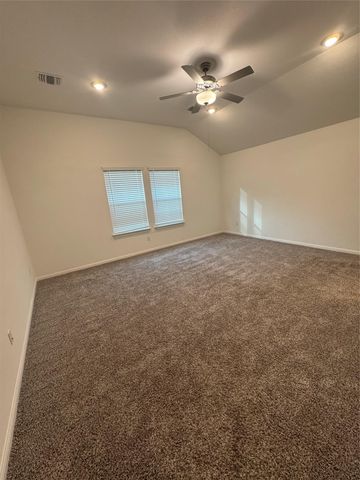 113 Caterpillar DR, Georgetown, TX 78628