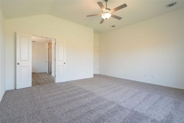 113 Caterpillar DR, Georgetown, TX 78628