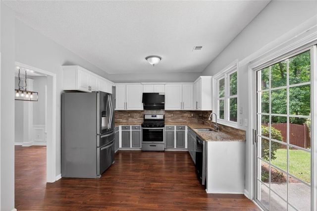 535 Arncliffe Court, Johns Creek, GA 30005