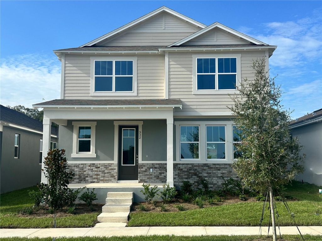 532 GREEN TRACKER AVENUE, Groveland, FL 34736