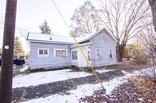 601 Chestnut Street, Dowagiac, MI 49047