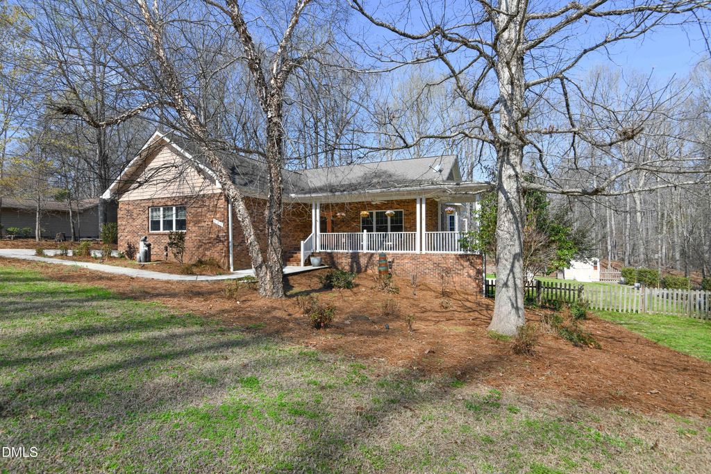 521 Dogwood Drive, Liberty, NC 27298