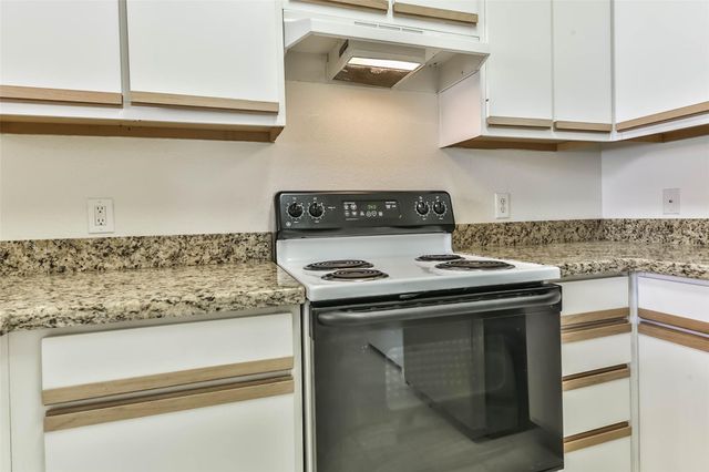 1330 Old Spanish Trail 8304, Houston, TX 77054