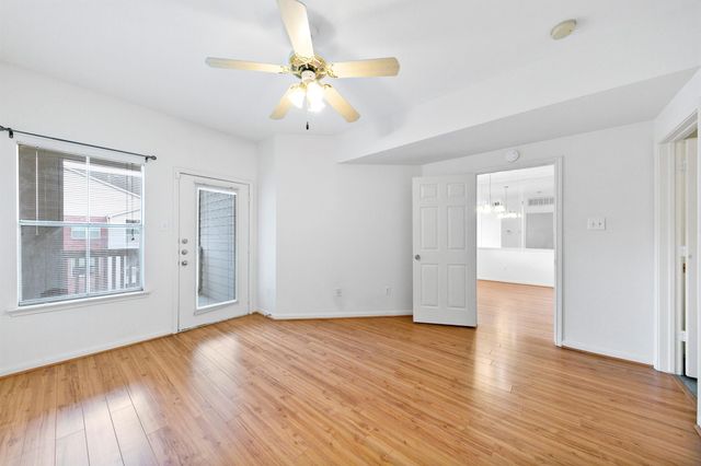 1330 Old Spanish Trail 8304, Houston, TX 77054