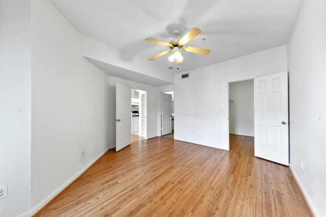 1330 Old Spanish Trail 8304, Houston, TX 77054