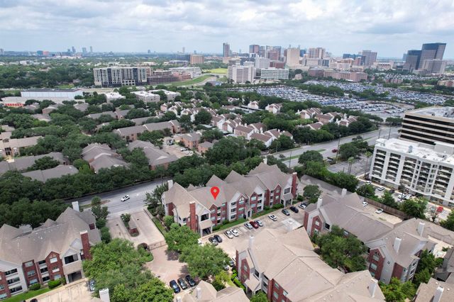 1330 Old Spanish Trail 8304, Houston, TX 77054