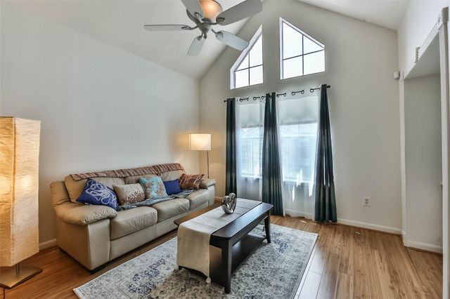 1330 Old Spanish Trail 8304, Houston, TX 77054