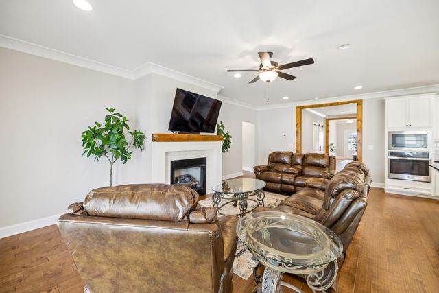 1274 Neyland Circle 29, Hixson, TN 37343