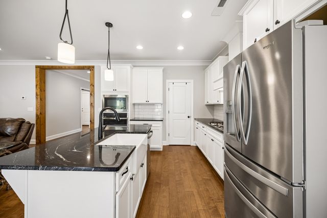 1274 Neyland Circle 29, Hixson, TN 37343