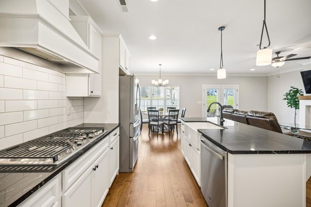 1274 Neyland Circle 29, Hixson, TN 37343