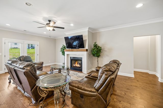 1274 Neyland Circle 29, Hixson, TN 37343