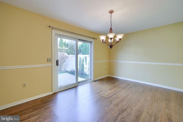 142 PALM LN, Lebanon, PA 17042