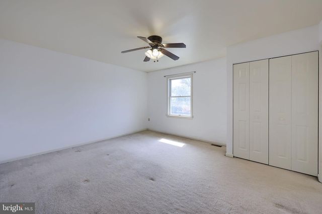 142 PALM LN, Lebanon, PA 17042
