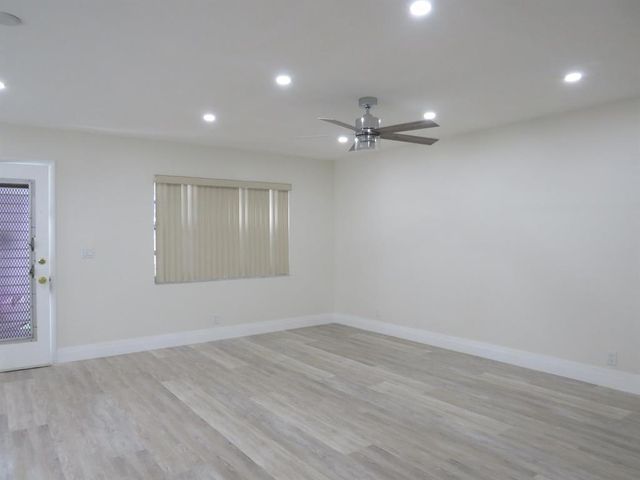 557 BURGUNDY L 557, Delray Beach, FL 33484