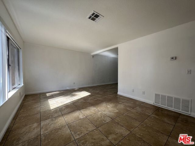 418 W Jackson Street, Rialto, CA 92376
