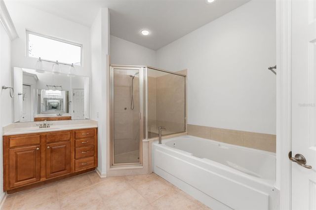 13537 NW 7TH ROAD, Newberry, FL 32669