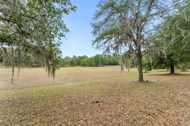 13537 NW 7TH ROAD, Newberry, FL 32669
