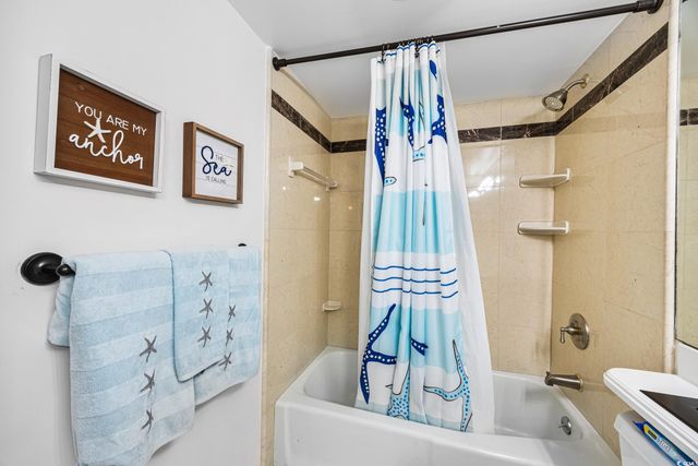 7601 N Ocean Blvd Apt 4A, Myrtle Beach, SC 29572