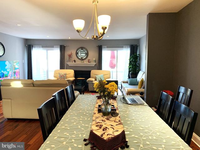 11 CABOT DR, Chesterbrook, PA 19087