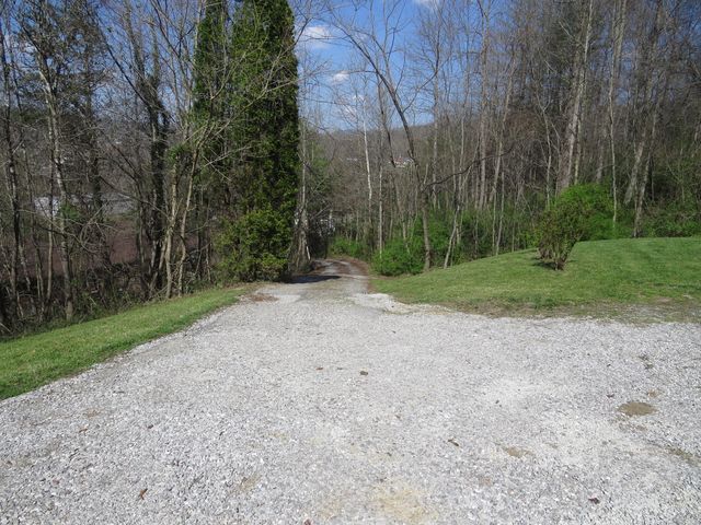 142 Noeville Hollow Road, Barbourville, KY 40906