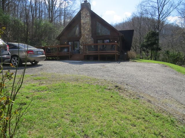 142 Noeville Hollow Road, Barbourville, KY 40906