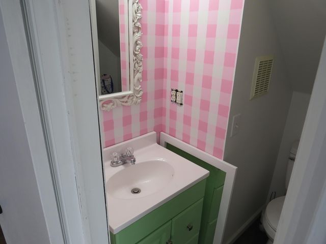 142 Noeville Hollow Road, Barbourville, KY 40906