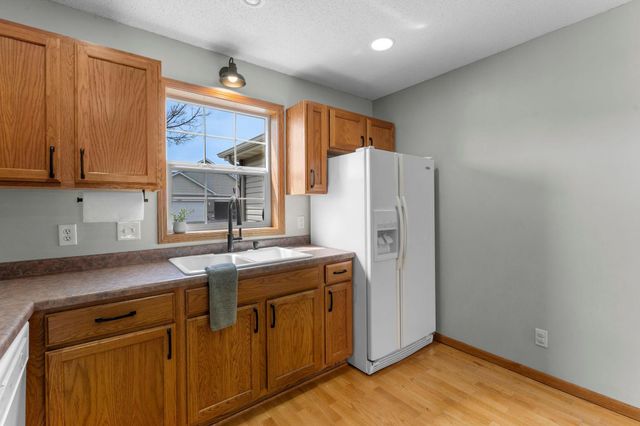 10534 64th Lane NE, Albertville, MN 55301