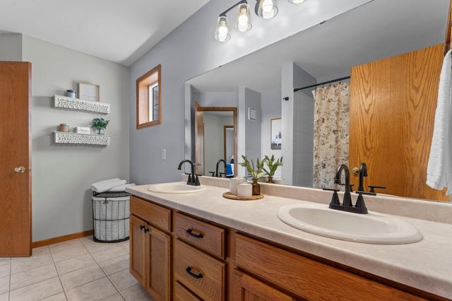 10534 64th Lane NE, Albertville, MN 55301