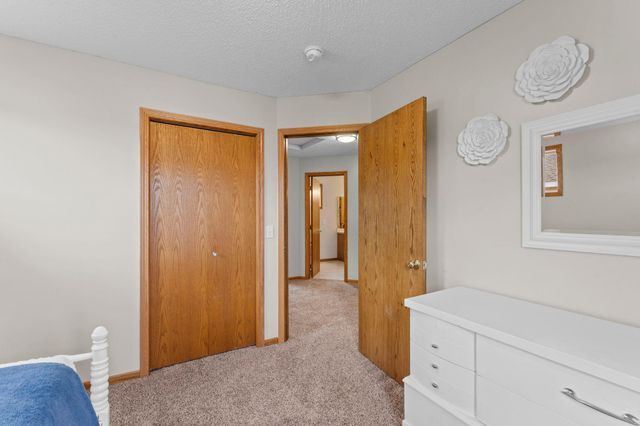 10534 64th Lane NE, Albertville, MN 55301