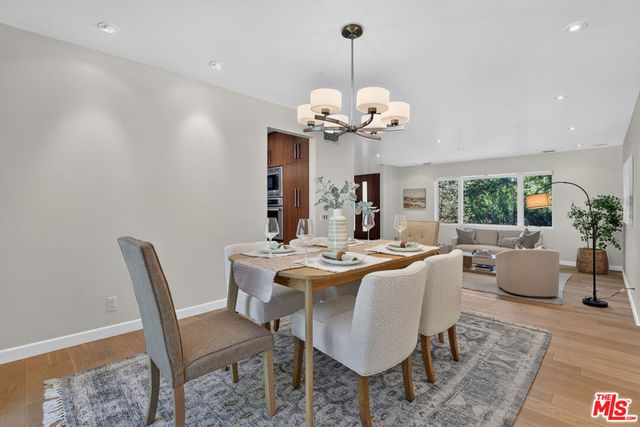 4262 Levitt Lane, Sherman Oaks, CA 91403