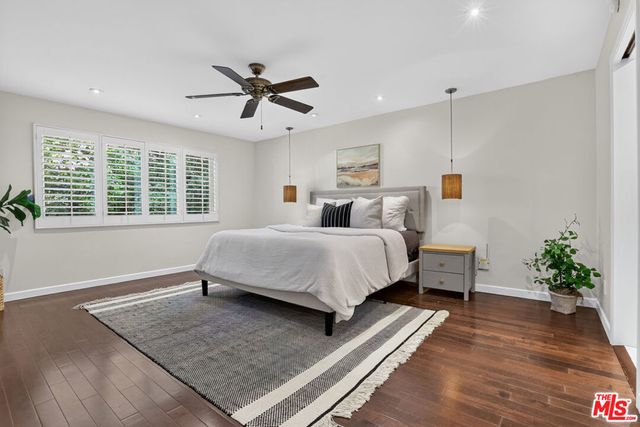4262 Levitt Lane, Sherman Oaks, CA 91403